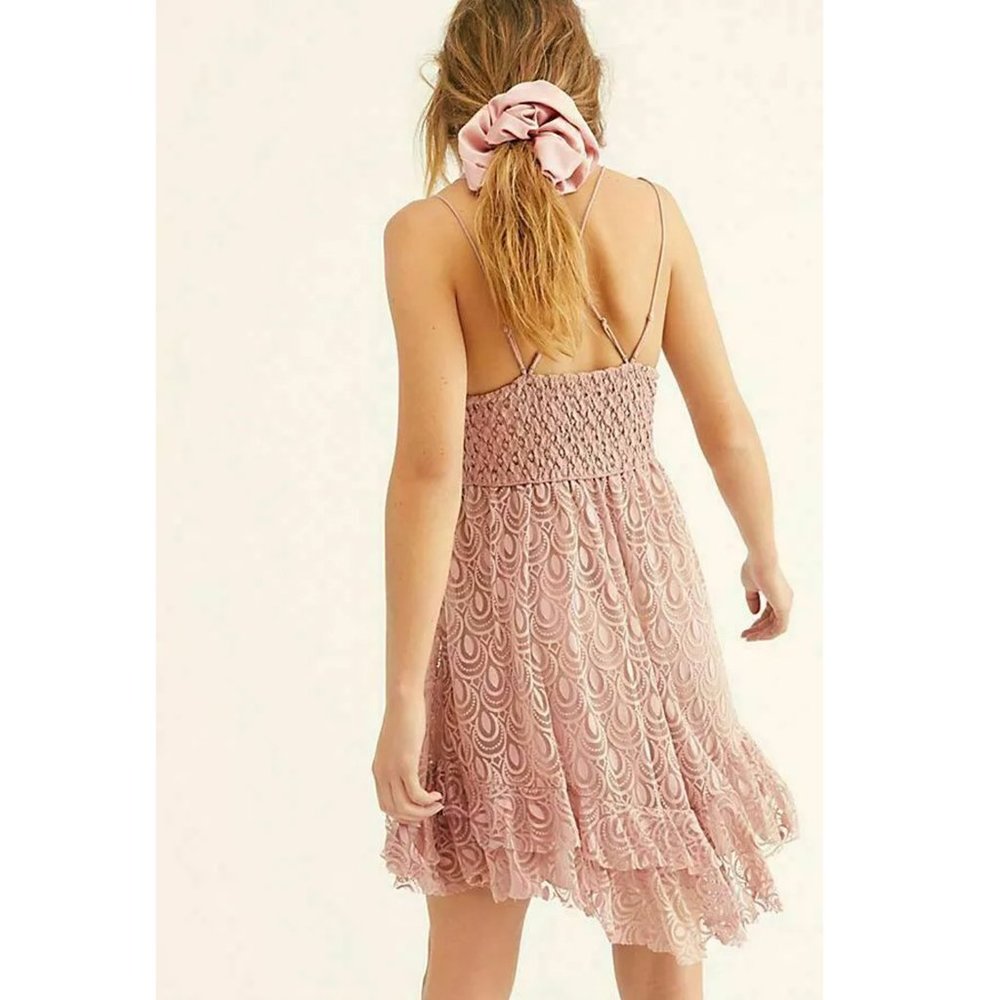 Free People FP One "Adella" Burnout Slip Mini Dress Lace Crochet XS New - Picture 4 of 9